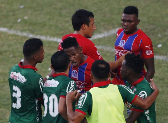 Las imágenes que no viste del clásico Marathón-Olimpia