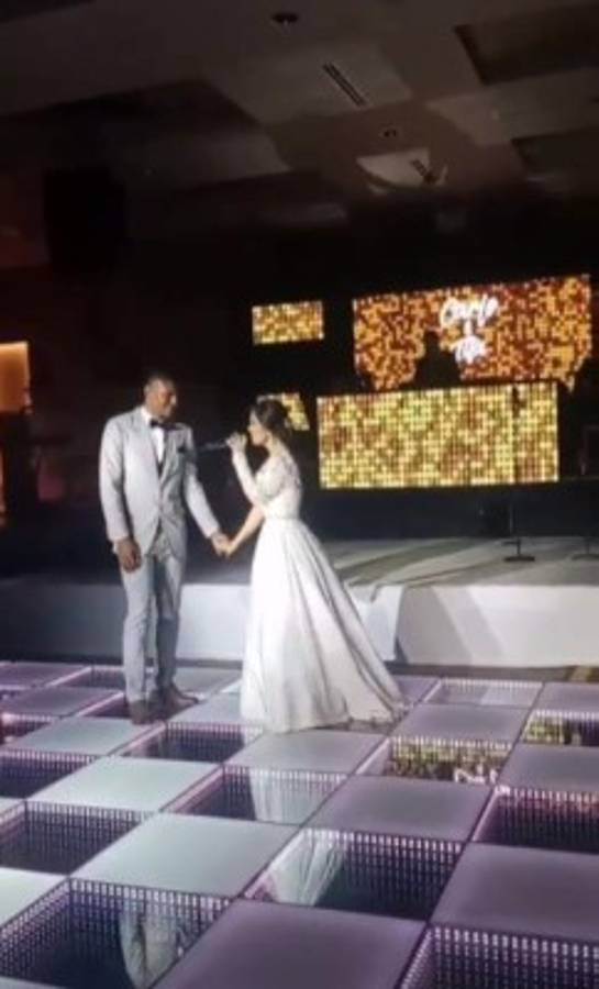 Las nuevas fotos que no has visto de la lujosa boda de Carlo Costly y Tita Torres