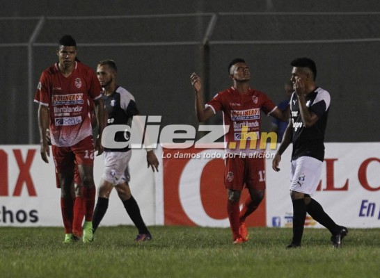 NO VISTE EN TV: La táctica fallida del Real España y el festejo de Júnior Lacayo