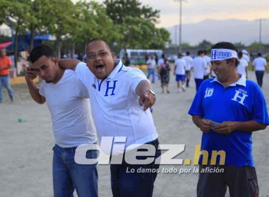 El ambiente en el estadio Olímpico con Honduras-Venezuela