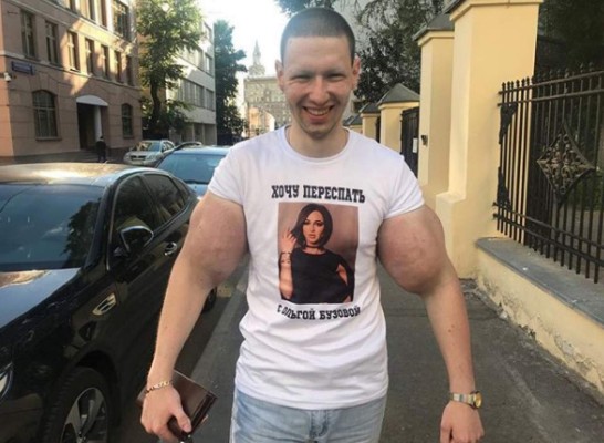 Así es el ''Popeye'' ruso, el luchador que fue humillado durante su debut en la MMA