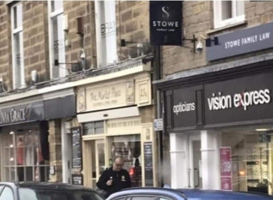 Así es la humilde vida de Bielsa: Se va a trabajar a una cafetería y rechazó vivir en un hotel de lujo