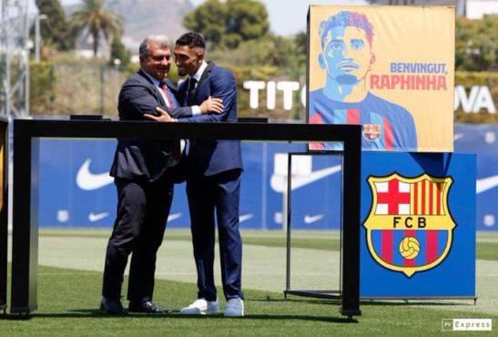 Joan Laporta se ha mostrado muy feliz por la llegada de Raphinha al Barcelona.