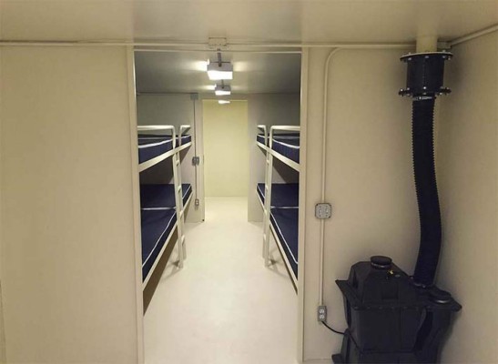 Millonarios de EUA huyen del coronavirus a refugio de búnkeres en Nueva Zelanda