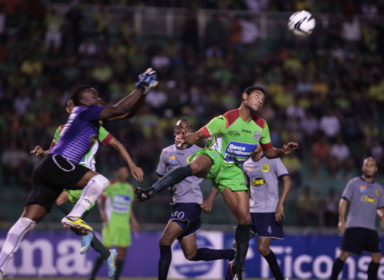 Marathón y Parrillas One abre el Clausura empatando