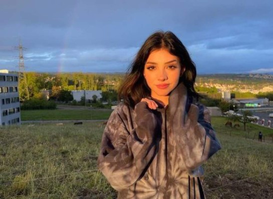 Valentina Acosta, hermosa colombiana que flechó corazones en el tiro con arco de los JJOO 21