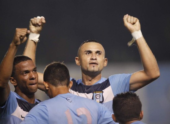 Los mejores looks de Jorge Zaldívar, jugador del Honduras Progreso