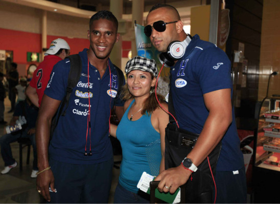 La Selección Nacional de Honduras partió hacia Costa Rica.