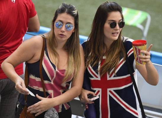Las mejores imágenes del ambiente en el Costa Rica-Inglaterra