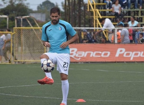 RUMORES Y FICHAJES: Argentino que no pegó en Costa Rica, llega a Guatemala