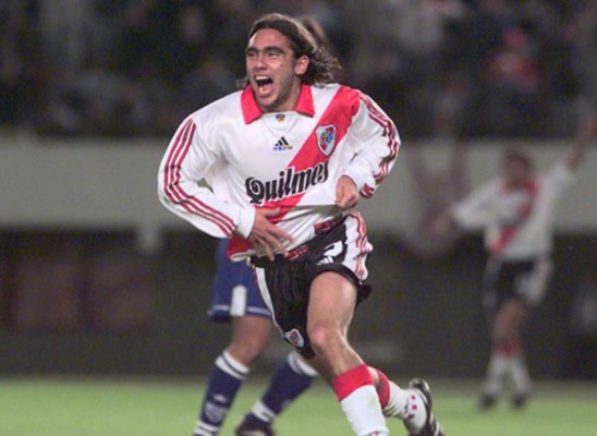 TOP: Nueve figuras que levantaron la Libertadores y la Champions League