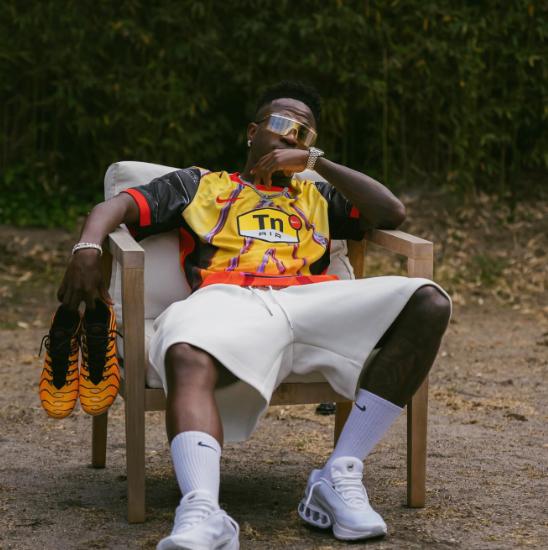 Vinicius aumenta su imperio: el club que está por comprar, sus negocios y el salario que cobra en Real Madrid