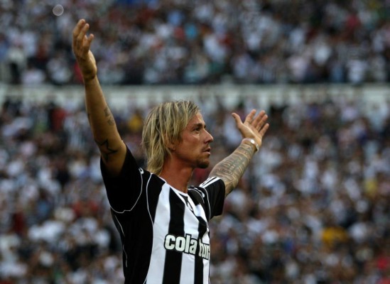 ¿Qué costaban las grandes estrellas por el mundo antes de retirarse del fútbol?