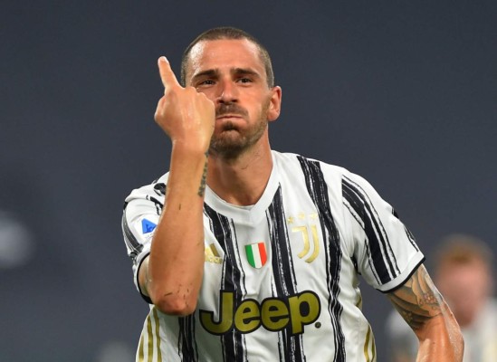 Así es el brutal 11 que pudo haber fichado el Barcelona con los 555 millones de Messi