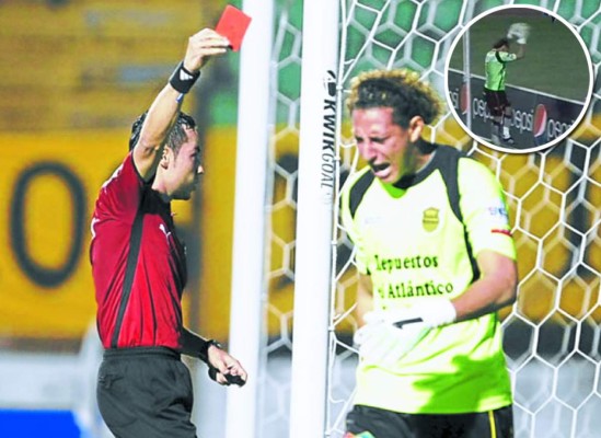 Los jugadores que perdieron la cabeza y agredieron a un recogebalones