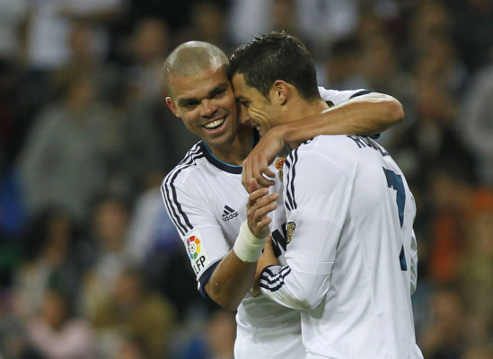 Real Madrid golea antes del clasico con hat trick de CR7.