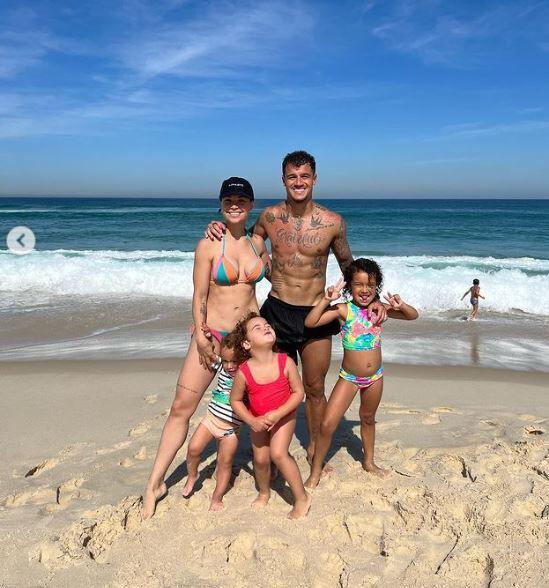 Así van las vacaciones de los futbolistas y sus mujeres: Wanda Nara y Georgina Rodríguez arrasan y las fiestas de Messi