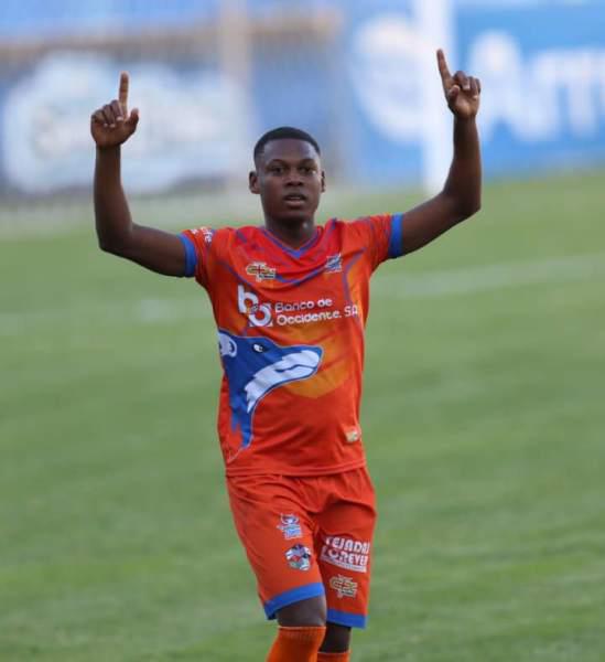 Mercado: Dos hondureños más al extranjero, legionario se despide de club y los que terminan contrato en Vida y Motagua