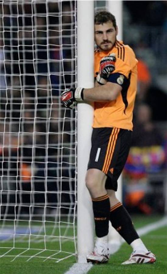 Recuerdos Inolvidables de Iker Casillas en el Real Madrid‎