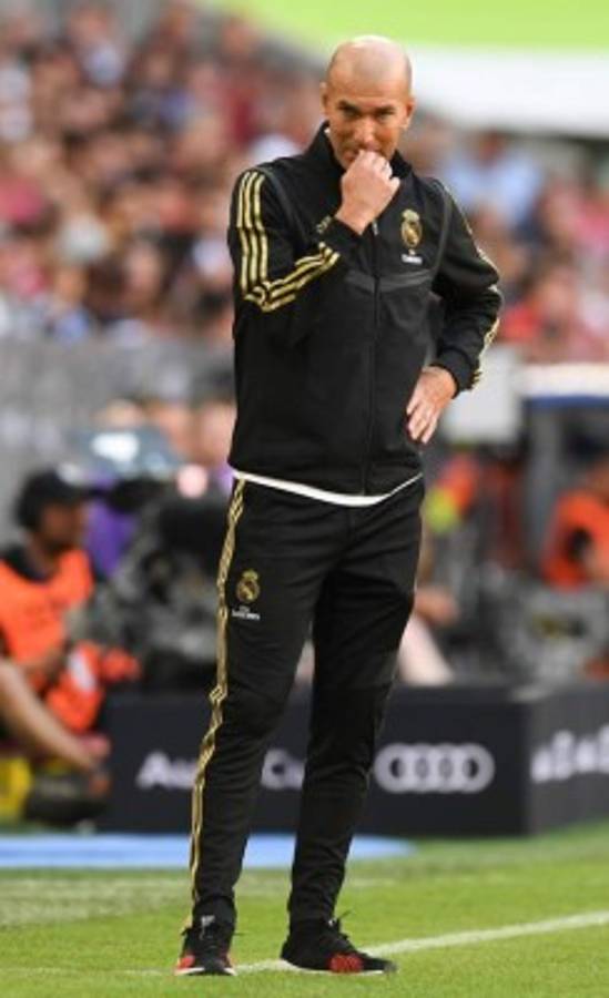 Fotos: Brutalidad de Keylor Navas en el Real Madrid-Tottenham disputado en Múnich