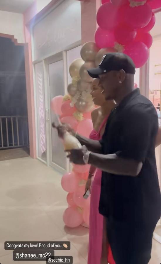 Tomó nueva decisión en redes: Así presume Romell Quioto sus vacaciones tras ser separado de la Selección