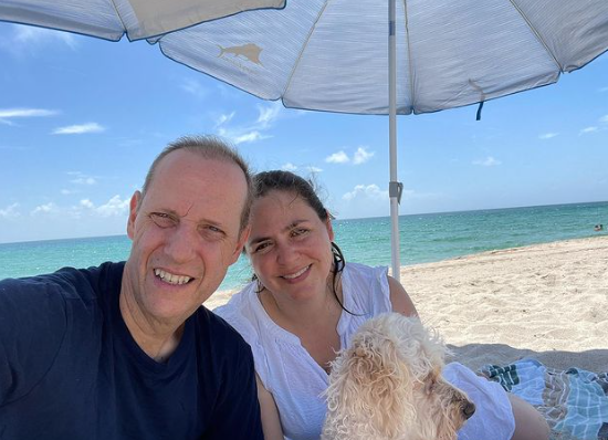 Paco Villa reaparece y causa conmoción por su estado físico: sigue luchando contra una dura enfermedad