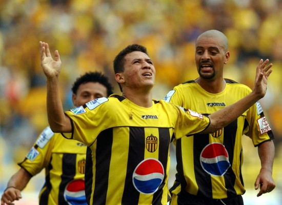 Luciano Emilio elije su 11 ideal con suplentes de lujo de su época en Honduras