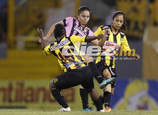 NO VISTE EN TV: El festejo del Motagua y el reclamo de Vargas a Joshua