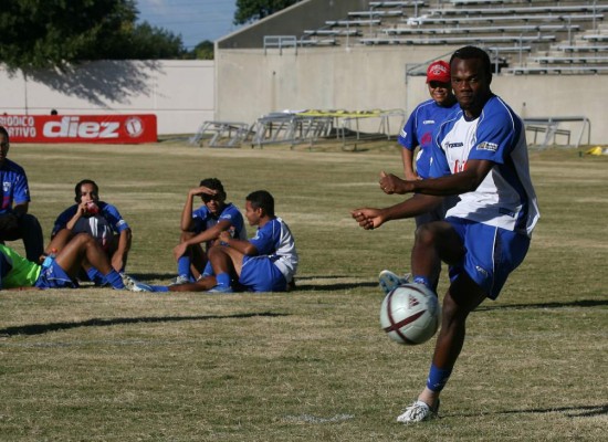 La realidad de la primera Selección de Honduras que logró sumar en el Azteca