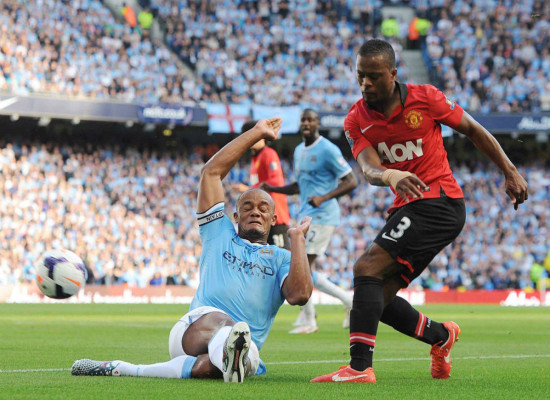 El Manchester City de Pellegrini goleó 4-1 en clásico ante el United.