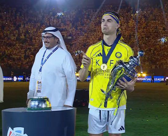 Cristiano Ronaldo se exhibió y lloró: así festejó CR7 su primer título en Arabia