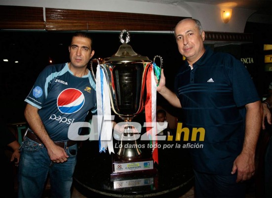 Imágenes de las últimas finales entre Olimpia y Motagua