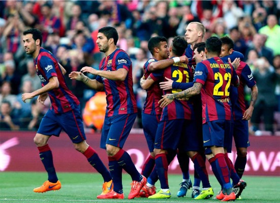 Barcelona aplasta 6-0 al Getafe en el Camp Nou .