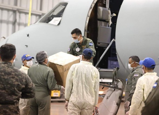 Llegan a Honduras respiradores donados por ex nadador para la lucha contra el coronavirus