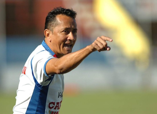 La generación del 2000 de Honduras le apunta a la dirección técnica