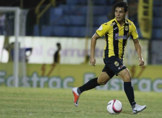 ¡Con todo su arsenal! El 11 que usaría Ramiro Martínez para la final ante Olimpia