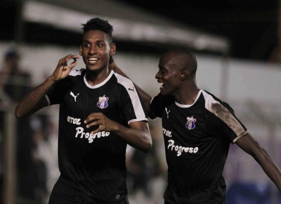 FICHAJES: Real España hace barrida y legionarios cambiarán de equipo