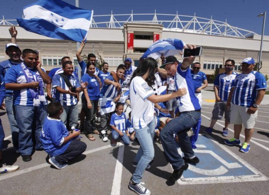Los 10 tipos de aficionados que van a un estadio de fútbol