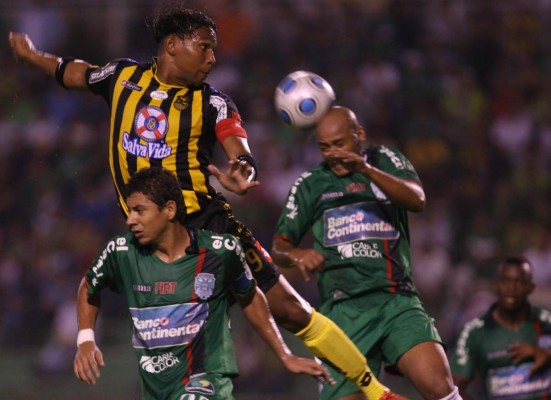 FOTOS: Carlos Pavón y sus mejores momentos contra Marathón