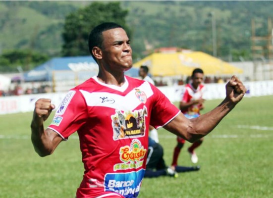 Rumores y Fichajes: Clubes grandes de Centroamérica solo piensan en Concachampions