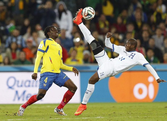 Honduras cae ante Ecuador 2-1