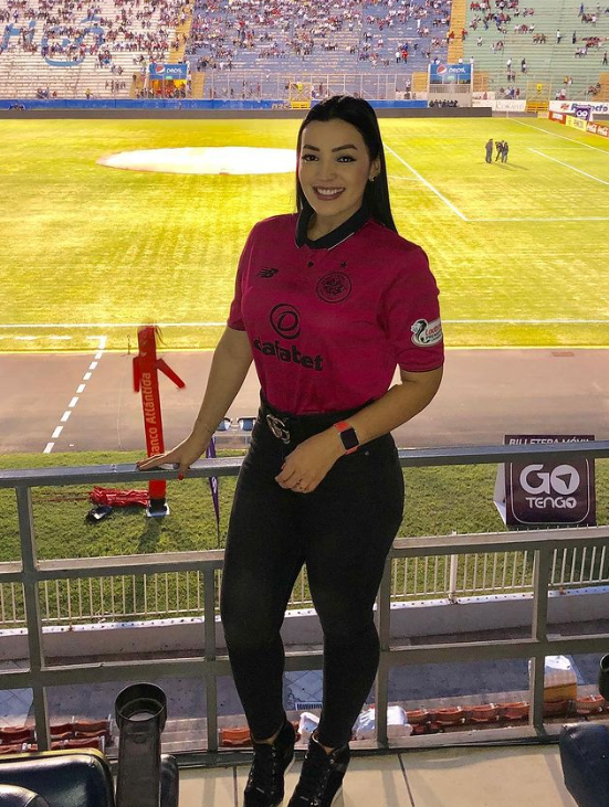 Virginia Varela, la mujer que ha acompañado a Emilio Izaguirre en toda su carrera: ‘‘Ella es la que me daba el desayuno, almuerzo y cena’’