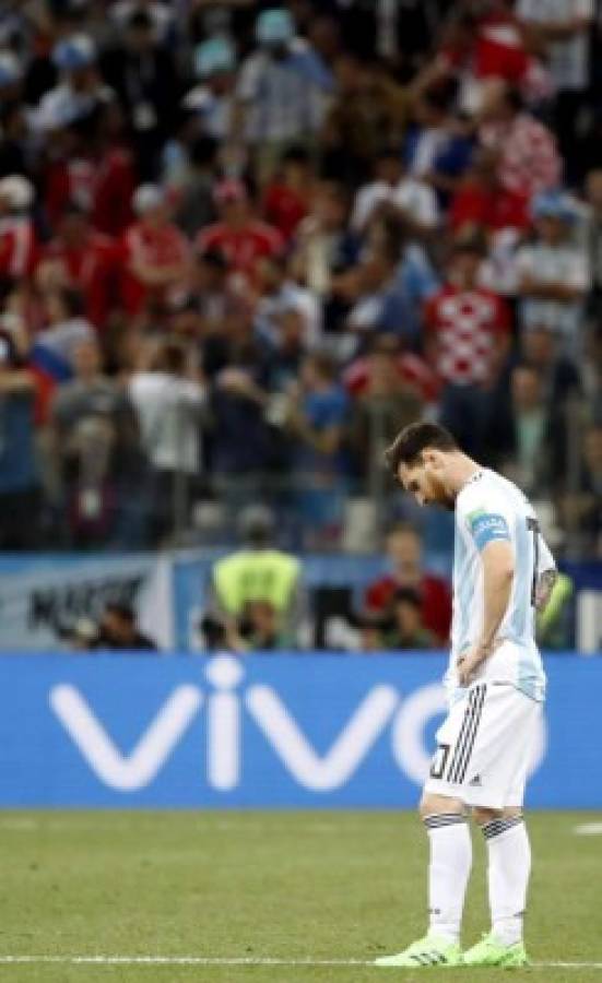 FOTOS: La tristeza y bronca de Lionel Messi ante Croacia