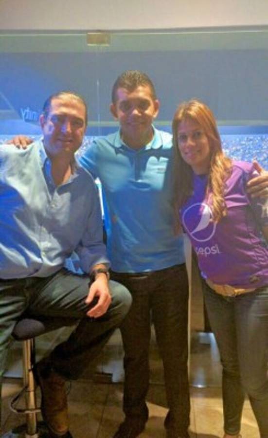 Las chicas más bellas que apoyarán al Motagua y Olimpia en semifinales