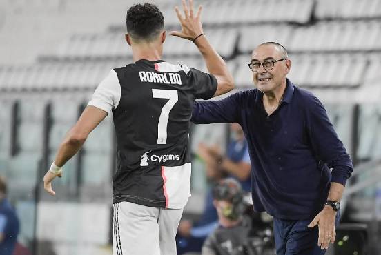 Sarri hasta dirigió a Cristiano Ronaldo en la Juventus de Turín.