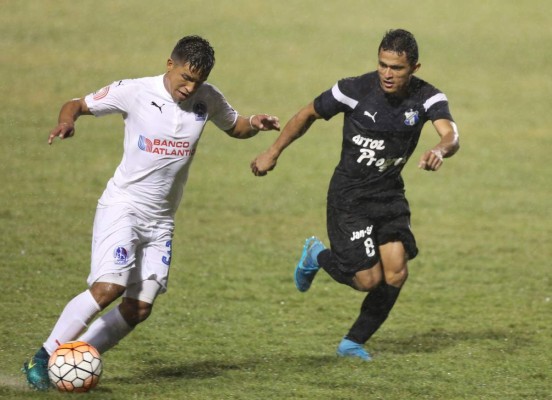 ¡Defensivo! Este será el 11 titular del Olimpia ante Motagua en semifinales