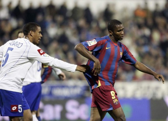 Los futbolistas profesionales que han sido víctima del racismo