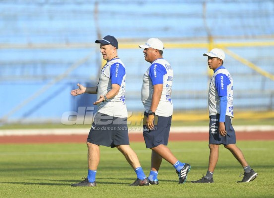 FOTOS: !Se completó la Selección de Honduras y Coito ya trabaja la táctica!