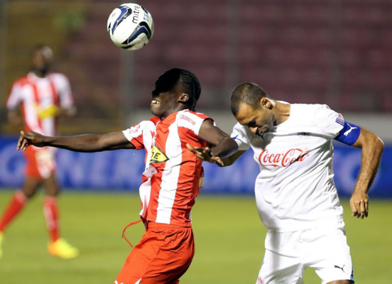 Olimpia supera sin mucho esfuerzo al Vida y se acomoda en la cima