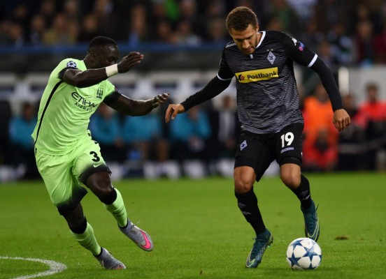 El Manchester City remonta y gana al Moenchengladbach